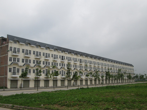 DUONG NOI ADJACENT APARTMENTS